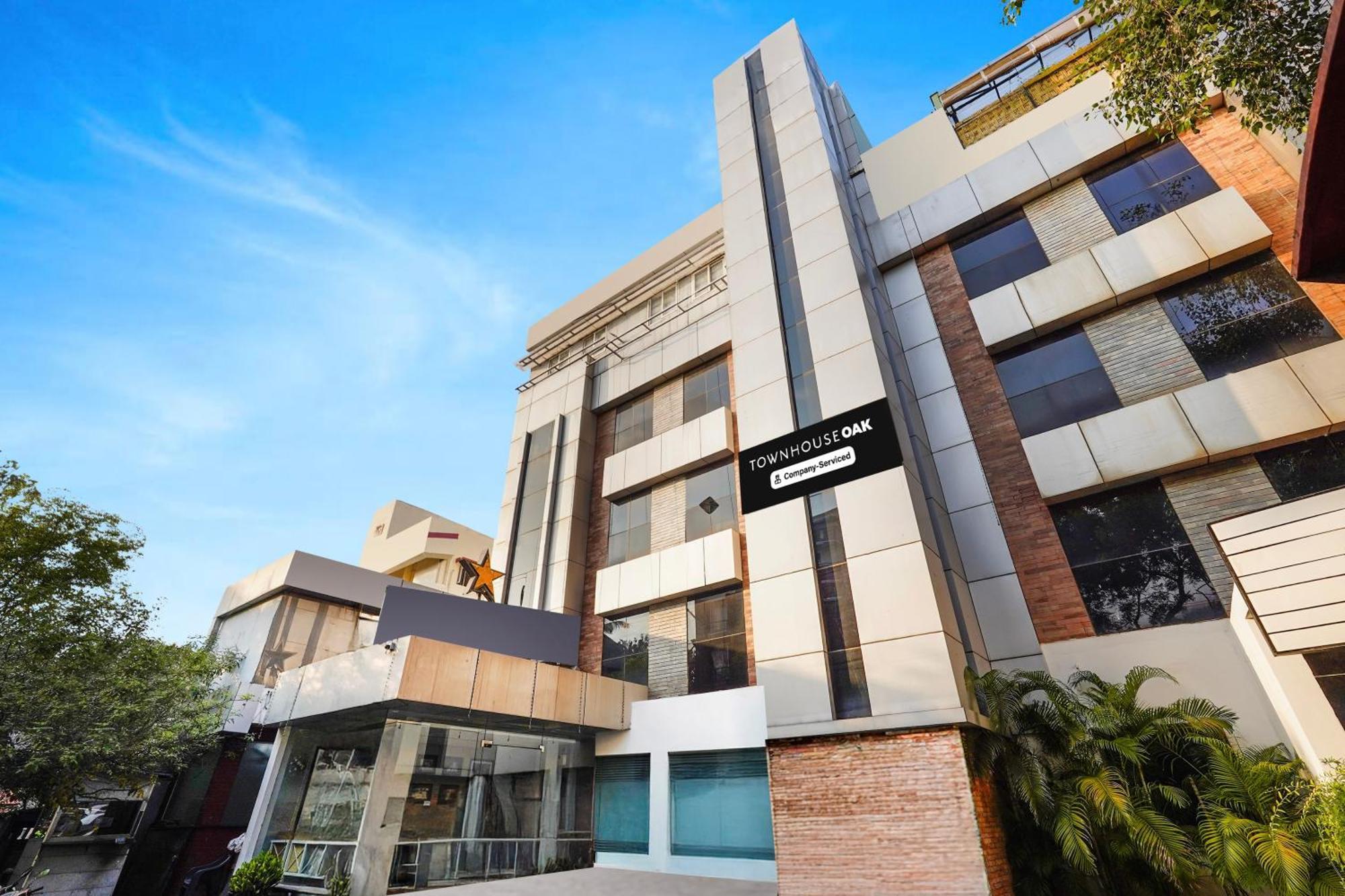 Super Townhouse Oak Kodambakkam Formerly Cine City Madras Buitenkant foto